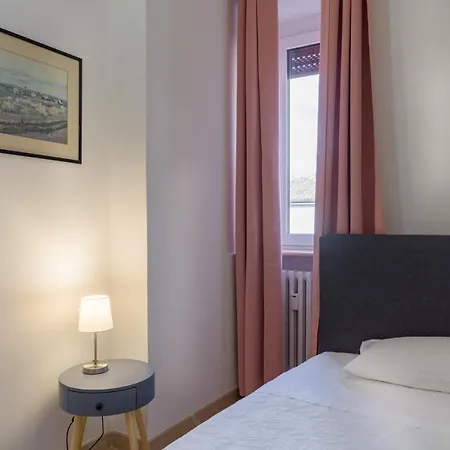 Suite Marco In Centro Citta Verona Exterior photo